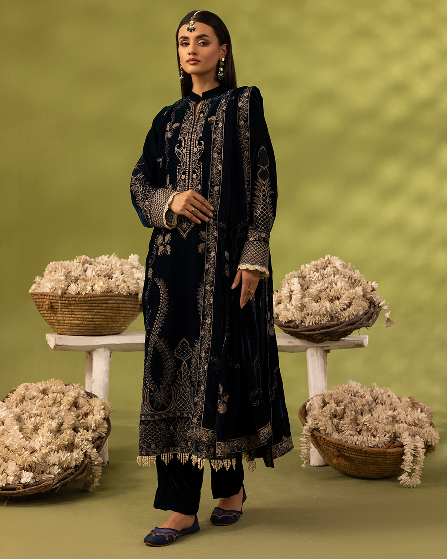 Dilkash Velvet Zinc Blue Unstitched VLT-UN-001
