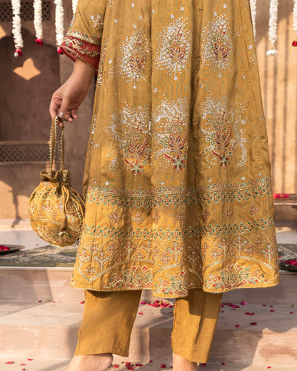 Zaitoon Gold