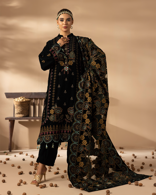 Musfirah Velvet Green Unstitched VLT-UN-001