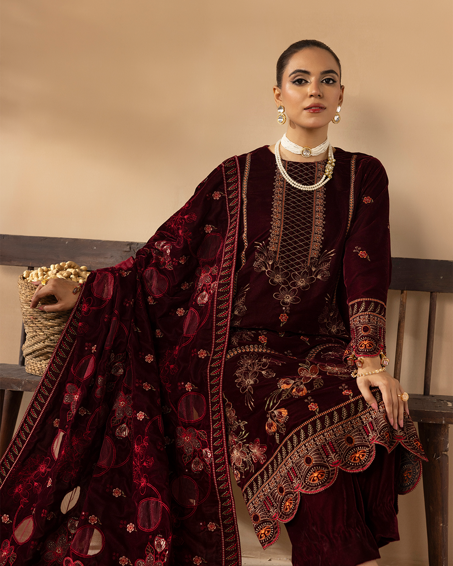 Musfirah Velvet Mehroon Unstitched VLT-UN-002