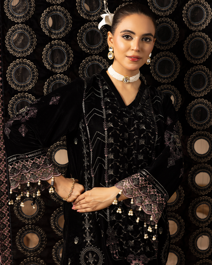 Musfirah Velvet Black Unstitched VLT-UN-004