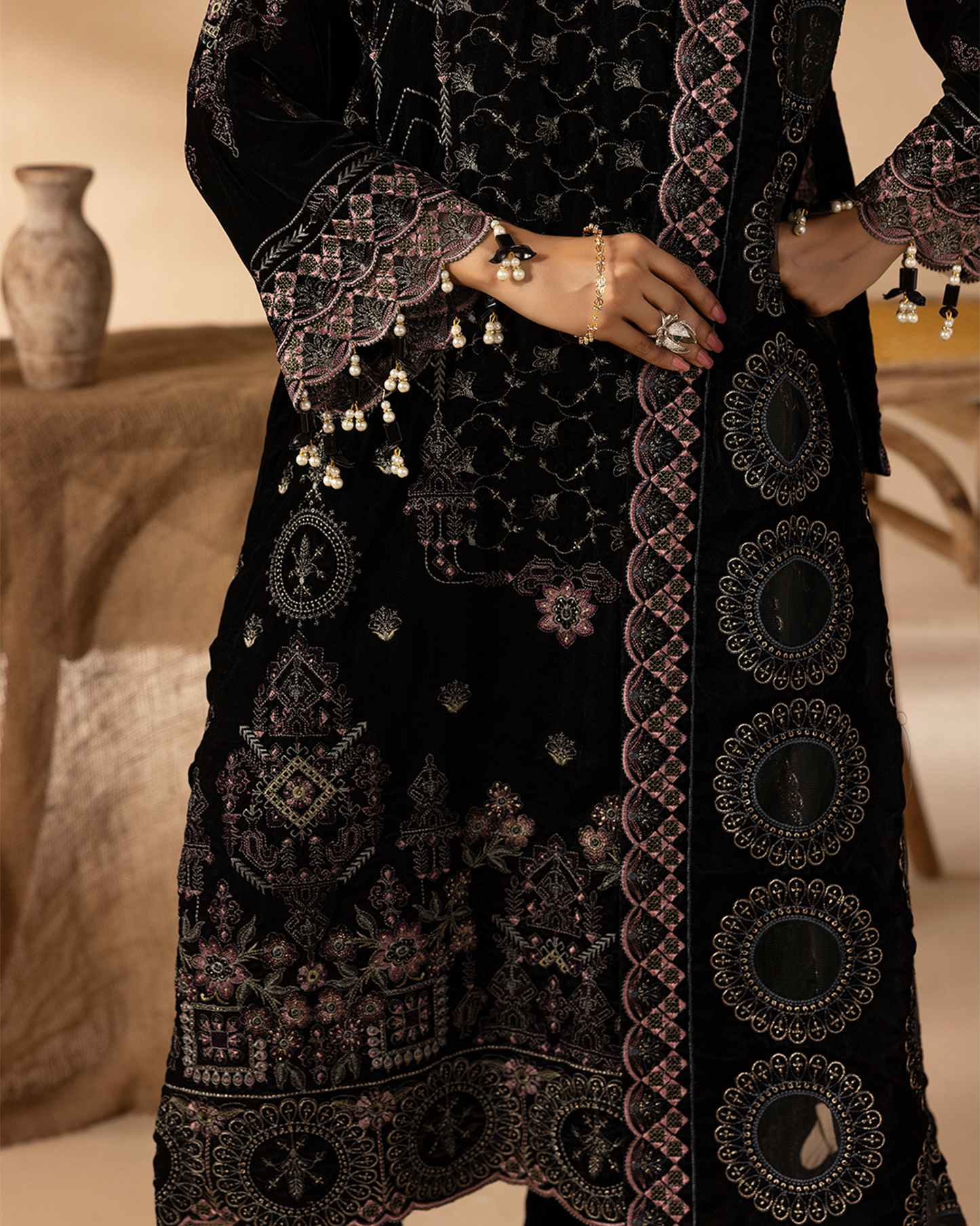 Musfirah Velvet Black Unstitched VLT-UN-004