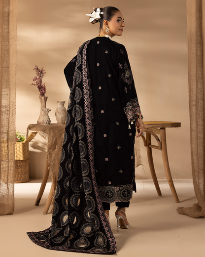 Musfirah Velvet Black Unstitched VLT-UN-004