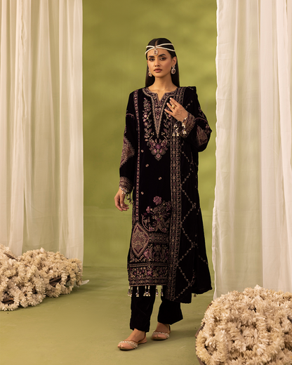 Dilkash Velvet Purple Unstitched VLT-UN-008