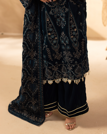 Musfirah Velvet Plum Unstitched VLT-UN-008