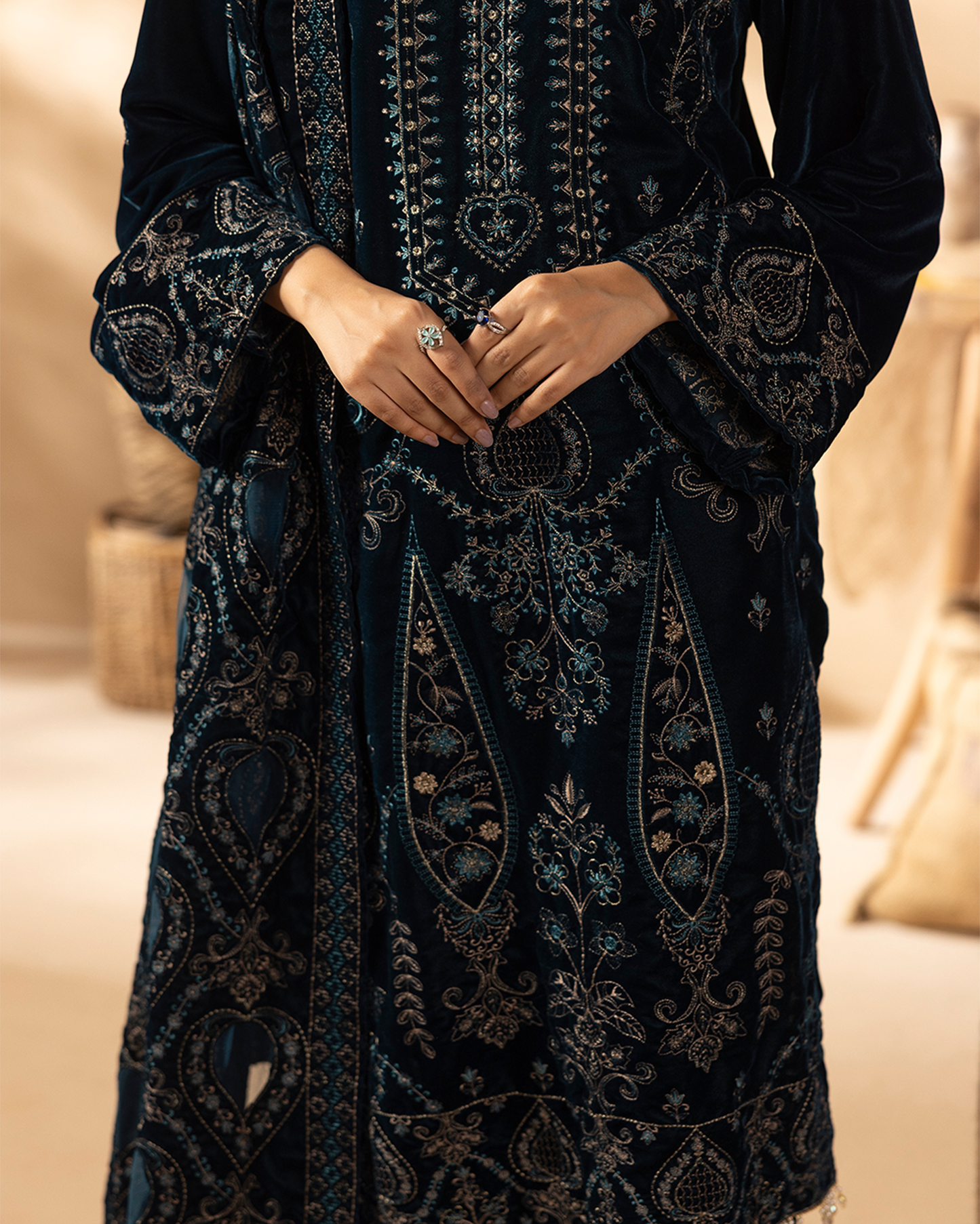 Musfirah Velvet Plum Unstitched VLT-UN-008