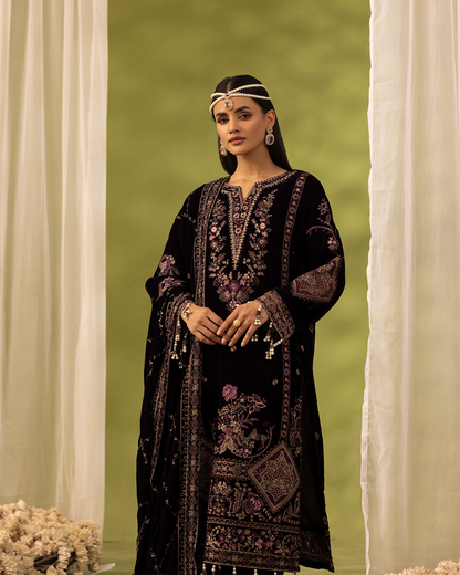 Dilkash Velvet Purple Unstitched VLT-UN-008